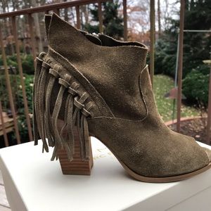 Marc Fisher suede fringe booties. Size 9